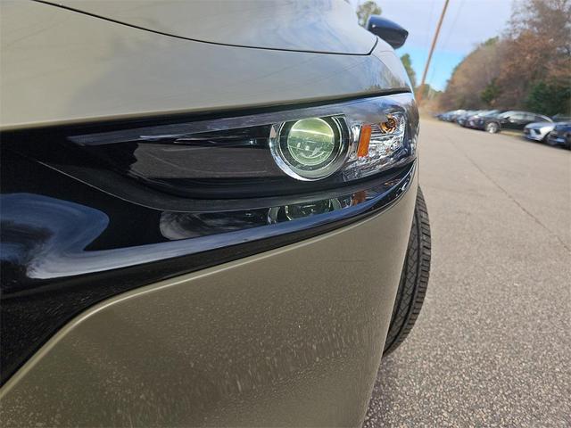 Photo of 2025 Zircon Sand Metallic Mazda Mazda3