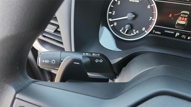Photo of 2025 Gun Metallic Nissan Rogue