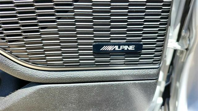 Photo of 2023 Silver Zynith Jeep Grand Cherokee 4xe