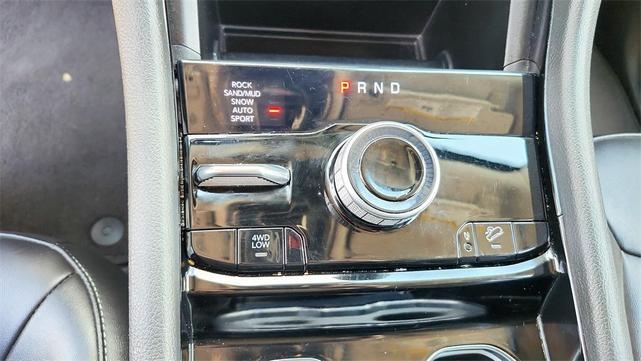 Photo of 2023 Silver Zynith Jeep Grand Cherokee 4xe