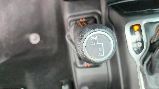 Photo of 2023 Black Clearcoat Jeep Gladiator