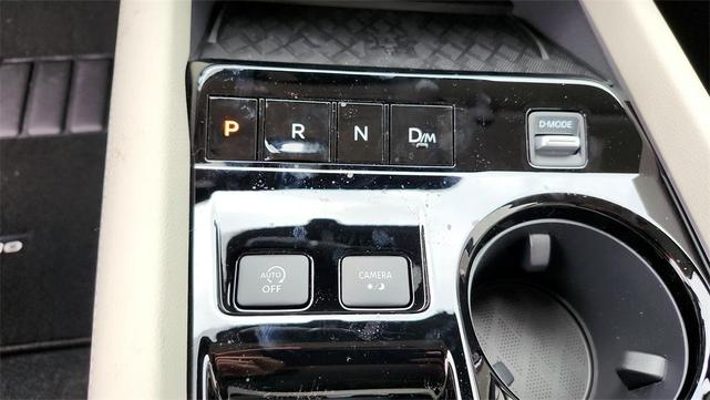 Photo of 2025 2t Tel Blk Roof Nissan Murano