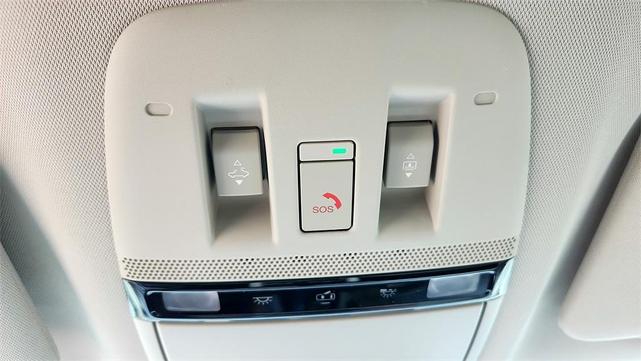 Photo of 2025 2t Tel Blk Roof Nissan Murano