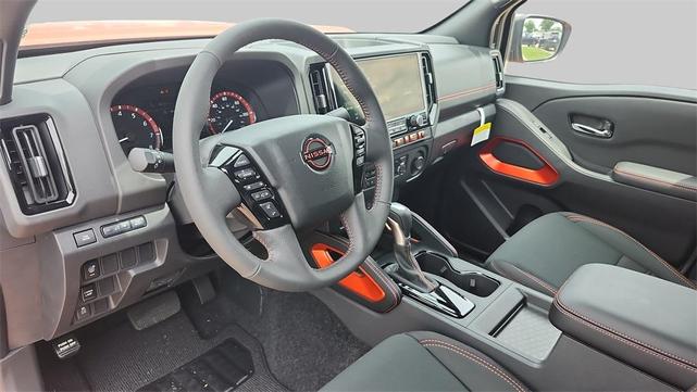 Photo of 2025 Afterburn Orang Nissan Frontier