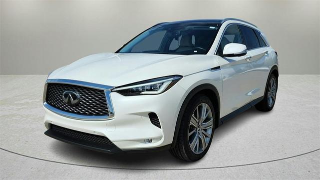 Photo of 2022 Majestic White INFINITI QX50