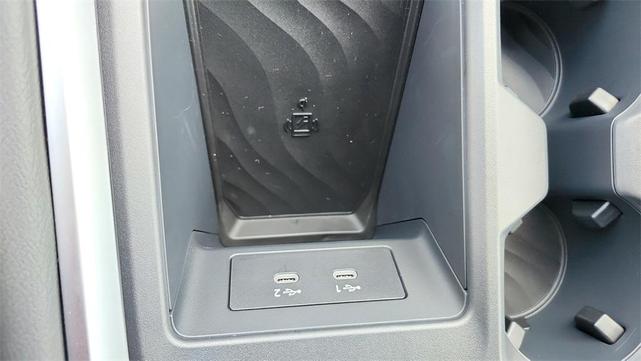 Photo of 2025 Brilliant Silver Metallic Nissan Armada