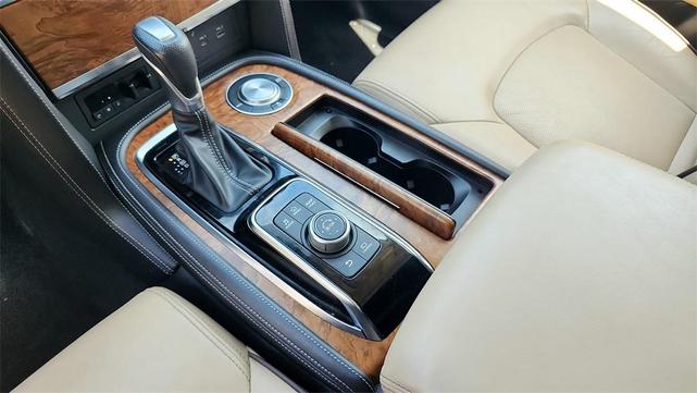 Photo of 2022 Super Black Nissan Armada