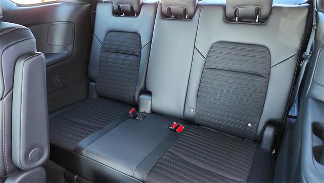 Photo of 2025 Gun Metallic Nissan Pathfinder
