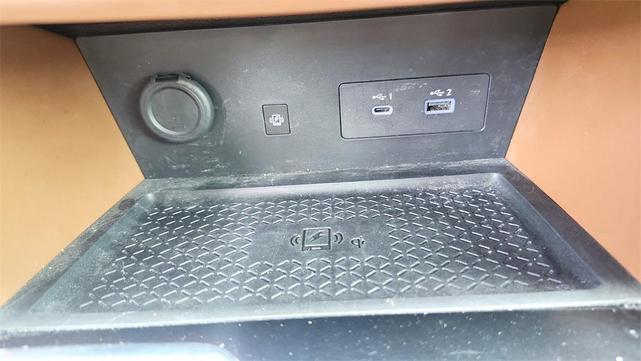 Photo of 2024 Deep Ocean Blue Nissan Pathfinder