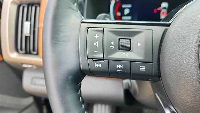 Photo of 2024 Deep Ocean Blue Nissan Pathfinder