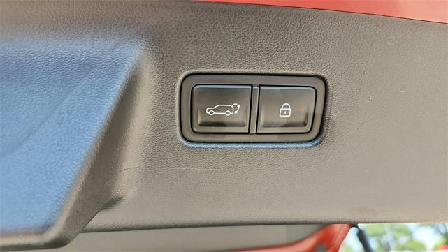 Photo of 2024 Red Hyundai SANTA FE