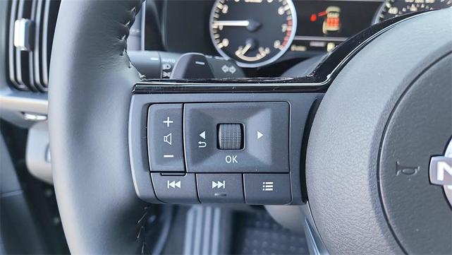 Photo of 2025 Black Nissan Pathfinder