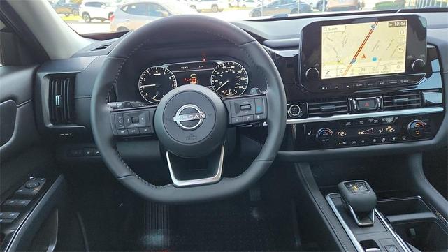 Photo of 2025 Black Nissan Pathfinder