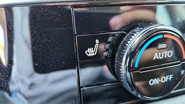Photo of 2025 Black Nissan Pathfinder