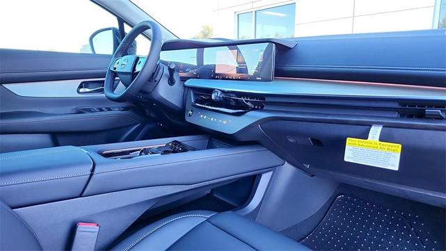 Photo of 2025 Scarlet Ember Nissan Murano