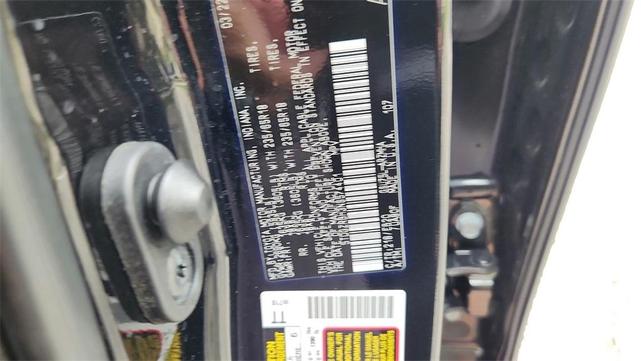 Photo of 2022 Black Toyota Highlander