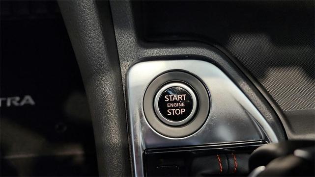 Photo of 2025 2t Gry Blk Roof Nissan Sentra
