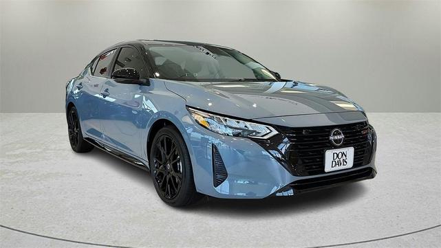 Photo of 2025 2t Gry Blk Roof Nissan Sentra