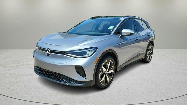 Photo of 2023 Silver Mist Volkswagen ID.4