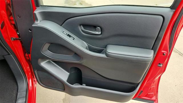 Photo of 2022 Red Alert Nissan Frontier