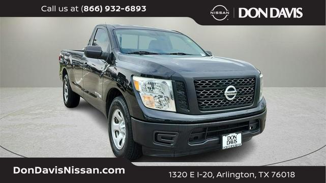 2017 Nissan Titan