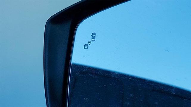 Photo of 2025 Scarlet Ember Nissan Versa