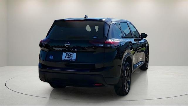 Photo of 2026 Black Nissan Rogue