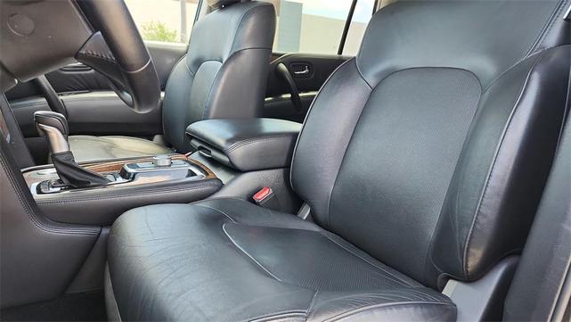 Photo of 2023 Super Black Nissan Armada