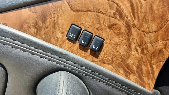 Photo of 2023 Super Black Nissan Armada