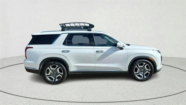 Photo of 2023 Hyper White Hyundai PALISADE