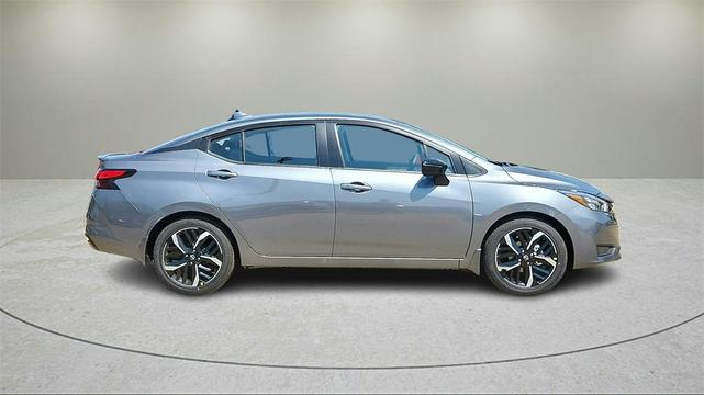 Photo of 2025 Gun Metallic Nissan Versa