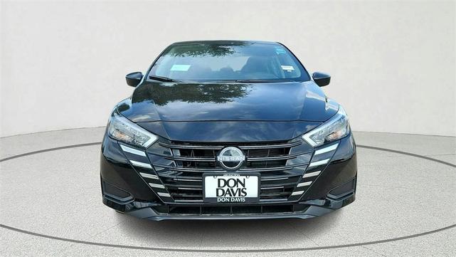 Photo of 2025 Black Nissan Versa