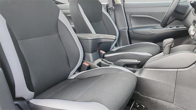Photo of 2025 Black Nissan Versa