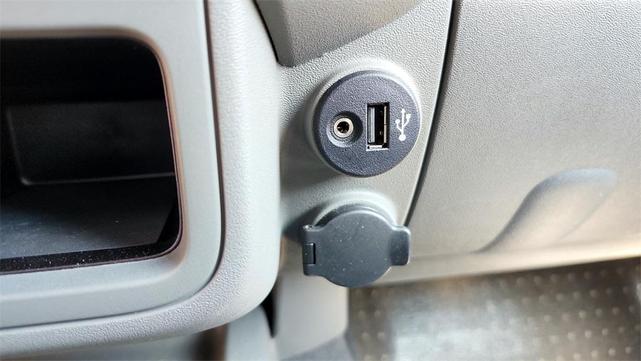Photo of 2021 Red Nissan Frontier