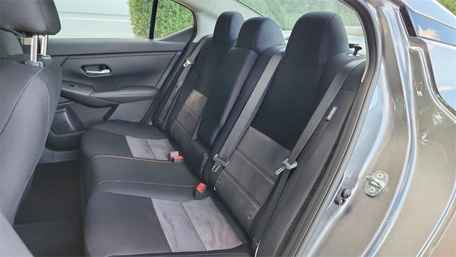 Photo of 2025 Gun Metallic Nissan Sentra