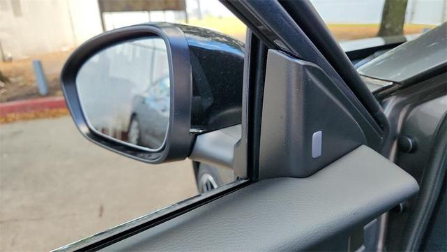 Photo of 2025 Gun Metallic Nissan Sentra