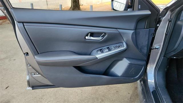 Photo of 2025 Gun Metallic Nissan Sentra