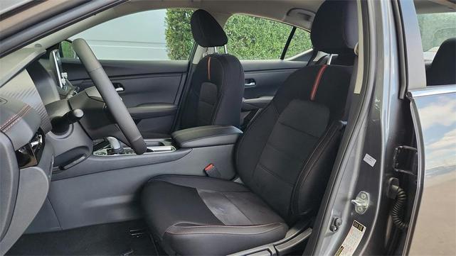 Photo of 2025 Gun Metallic Nissan Sentra
