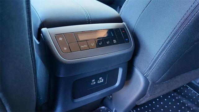 Photo of 2025 Black Nissan Pathfinder