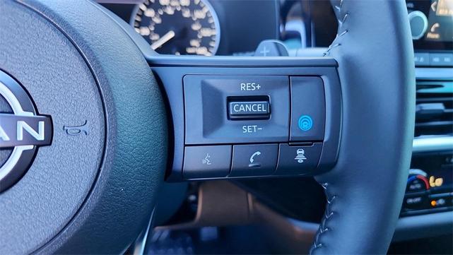 Photo of 2025 Black Nissan Pathfinder