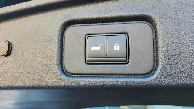 Photo of 2025 Black Nissan Pathfinder