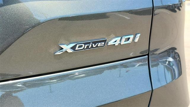 Photo of 2024 Manhattan Green Metallic BMW X5
