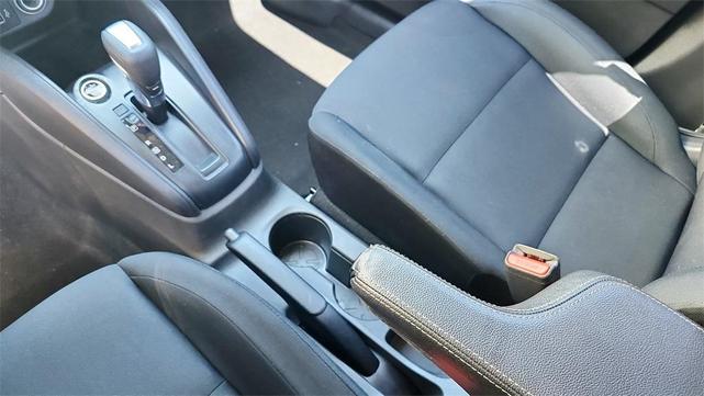 Photo of 2023 Super Black Nissan Kicks