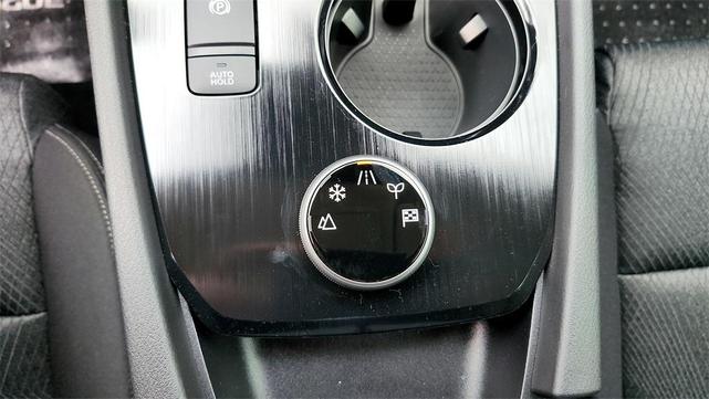 Photo of 2025 Everest White P Nissan Rogue