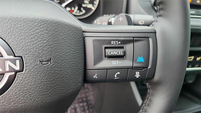 Photo of 2025 Everest White P Nissan Rogue