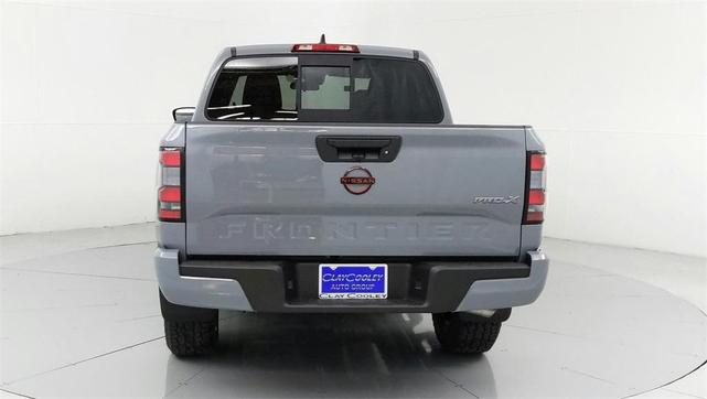 Photo of 2024 Boulder Gray Metallic Nissan Frontier
