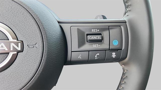 Photo of 2025 Gun Metallic Nissan Pathfinder