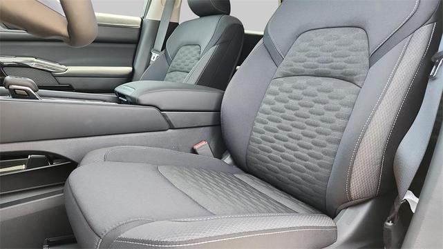 Photo of 2025 Gun Metallic Nissan Pathfinder