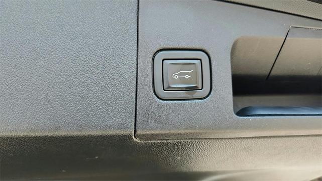 Photo of 2023 Stellar Black Metallic Cadillac XT5