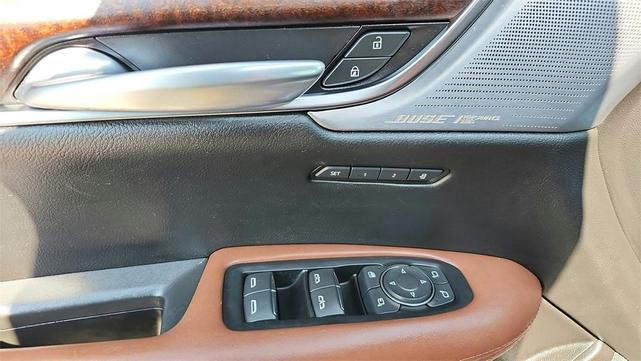 Photo of 2023 Stellar Black Metallic Cadillac XT5